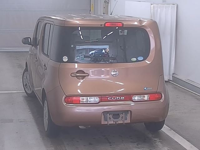 NISSAN CUBE 2011