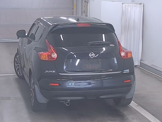 NISSAN JUKE 2012