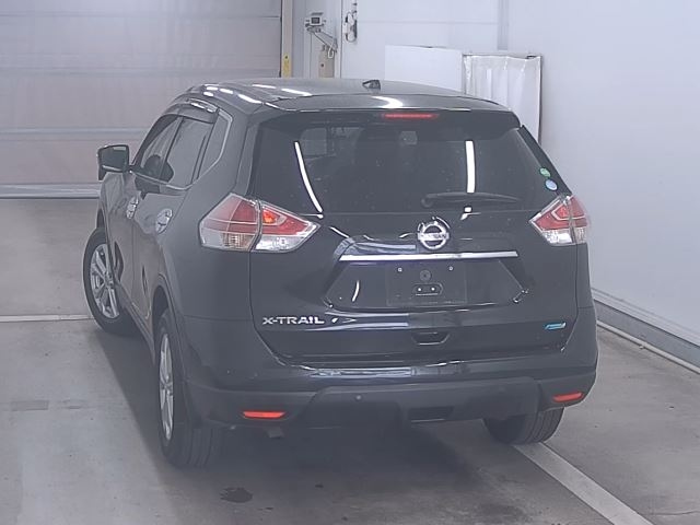 NISSAN X-TRAIL 2015