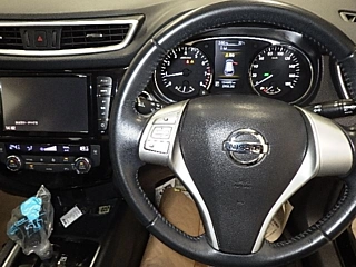 NISSAN X-TRAIL 2015