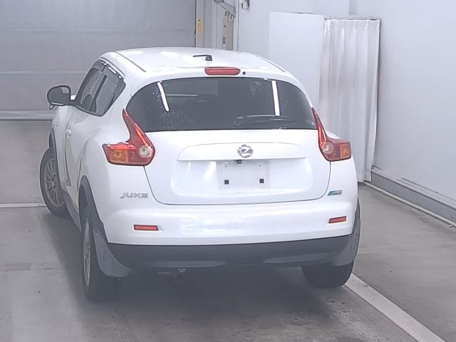 NISSAN JUKE 2013