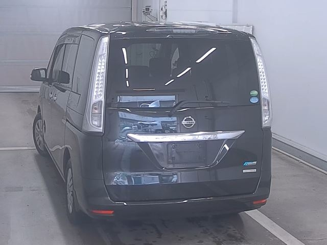 NISSAN SERENA 2014