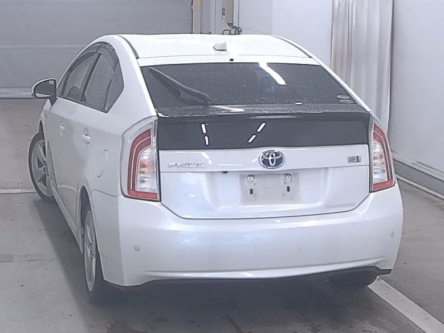 TOYOTA PRIUS 2012