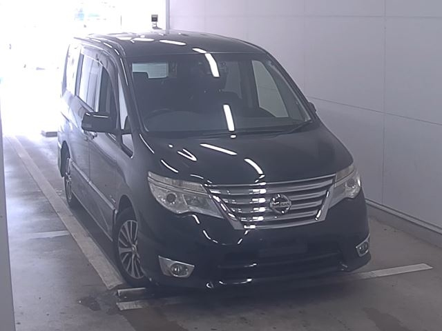 NISSAN SERENA 2015