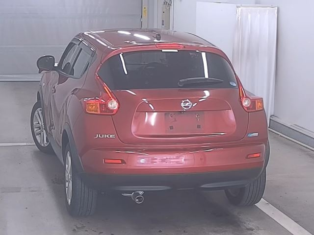 NISSAN JUKE 2013
