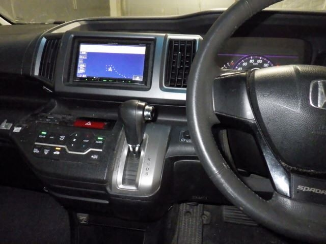 HONDA STEP WAGON 2011