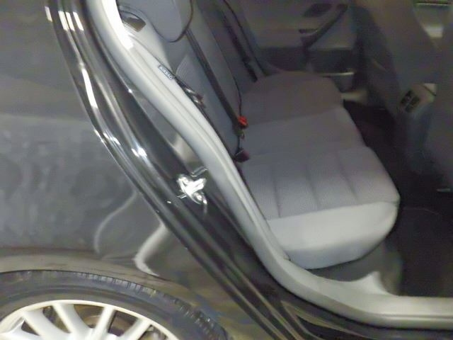 VOLKSWAGEN GOLF 2009