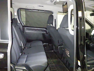 TOYOTA VOXY 2016