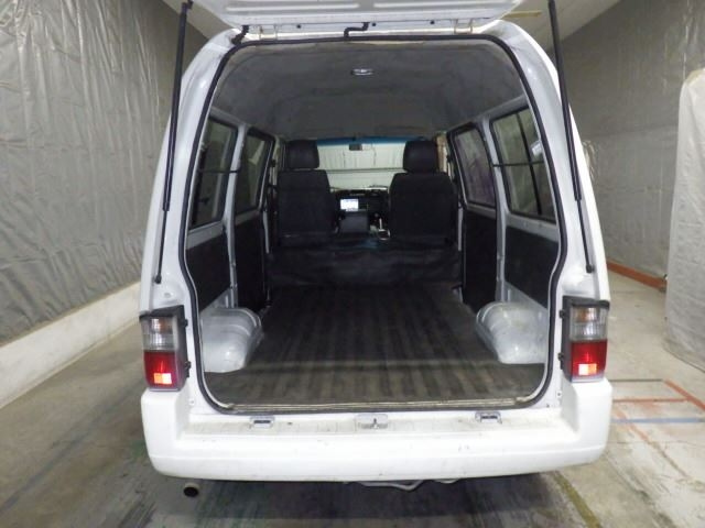NISSAN VANETTE VAN 2012