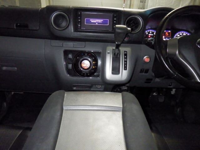 NISSAN CARAVAN VAN 2019