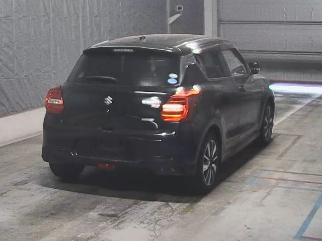 SUZUKI SWIFT 2018
