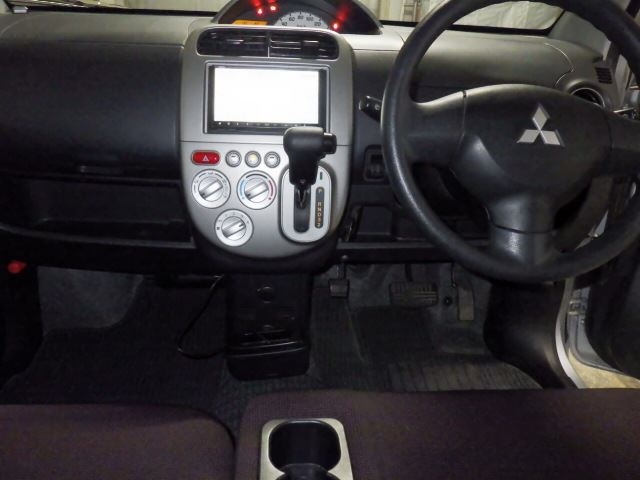 MITSUBISHI TOPPO 2012