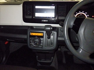 SUZUKI MRWAGON 2011