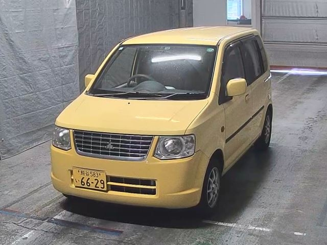 MITSUBISHI EK WAGON 2011
