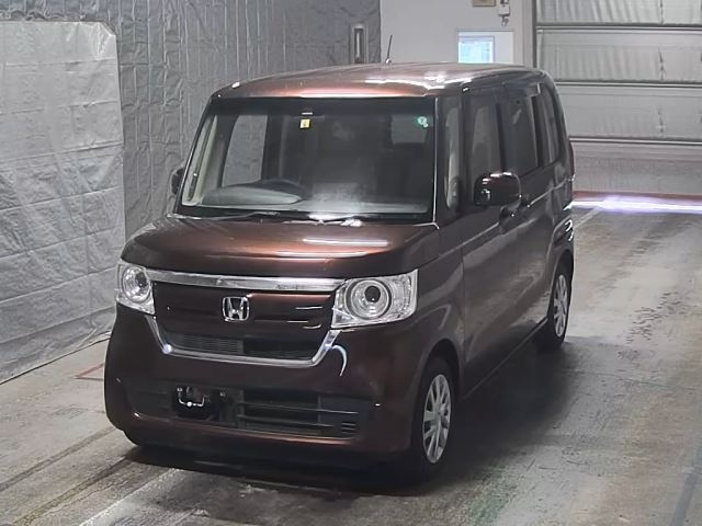 HONDA N BOX 2018