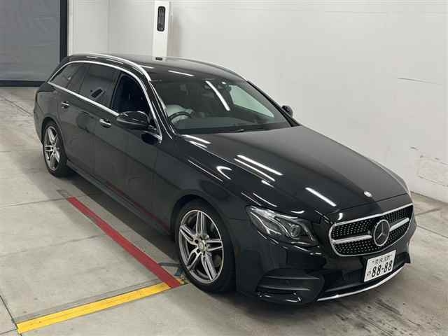 MERCEDES BENZ E CLASS WAGON 2016