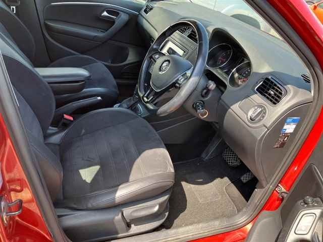 VOLKSWAGEN POLO 2017