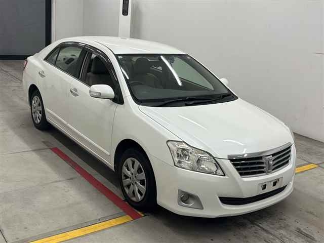 TOYOTA PREMIO 2010