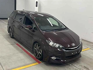 TOYOTA WISH 2014