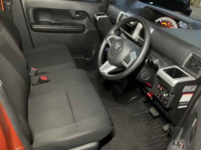 TOYOTA PIXIS MEGA 2018