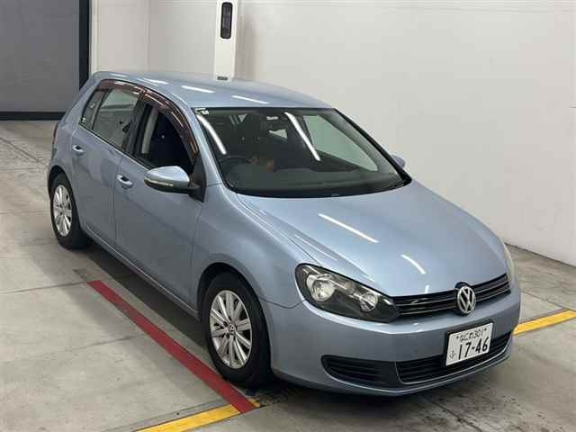 VOLKSWAGEN GOLF 2012
