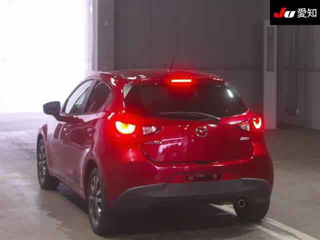 MAZDA DEMIO 2015