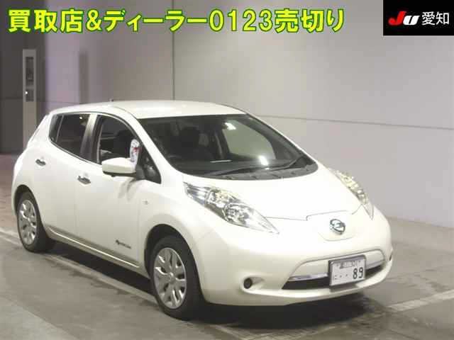 NISSAN LEAF 2017