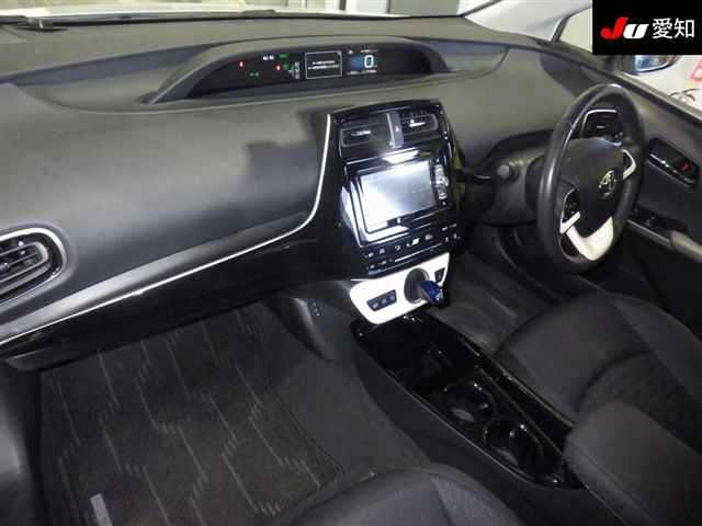 TOYOTA PRIUS PHV 2018