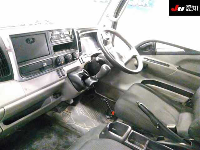 MITSUBISHI CANTER 2017