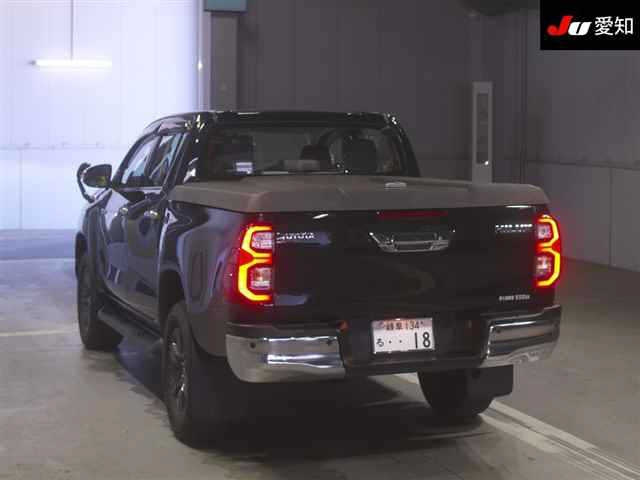TOYOTA HILUX 2021
