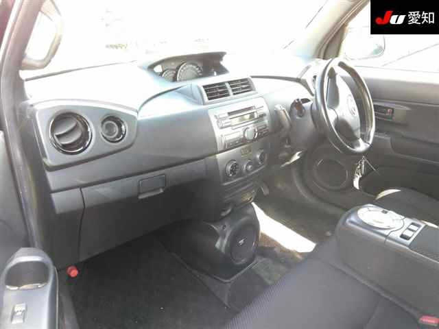 TOYOTA BB 2009