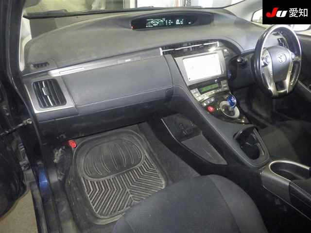 TOYOTA PRIUS PHV 2014