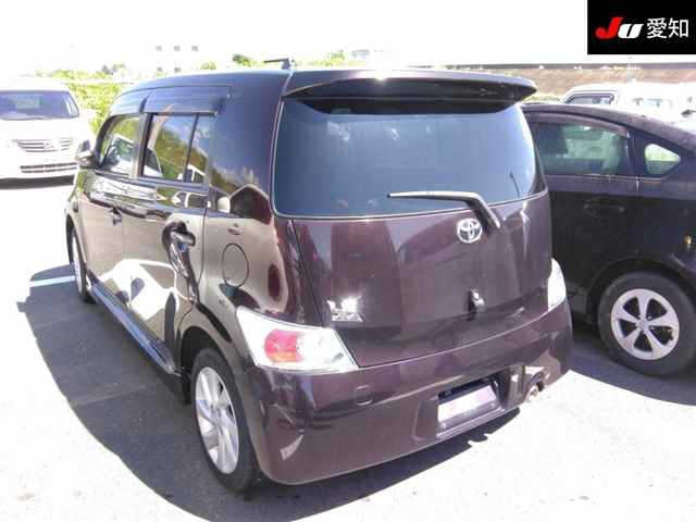 TOYOTA BB 2009