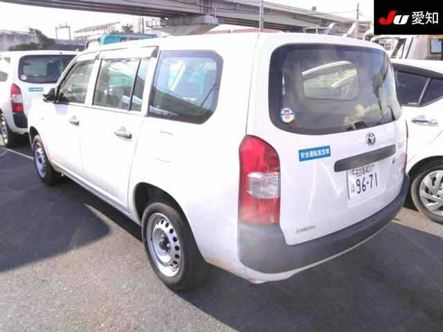 TOYOTA PROBOX 2022