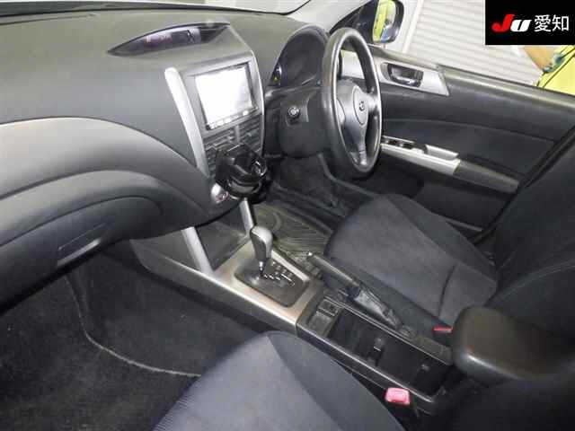 SUBARU FORESTER 2010
