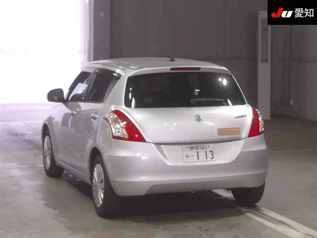 SUZUKI SWIFT 2015