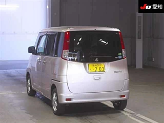 SUZUKI PALETTE 2013