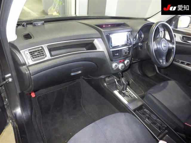 SUBARU EXIGA 2010