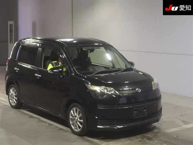 TOYOTA SPADE 2012
