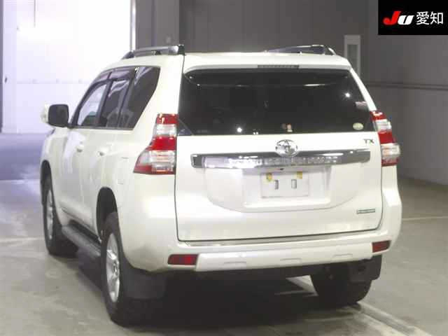 TOYOTA LAND CRUISER PRADO 2016