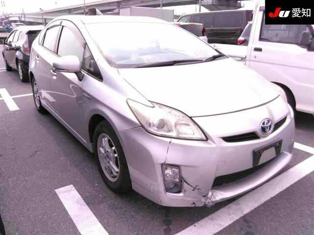 TOYOTA PRIUS 2011
