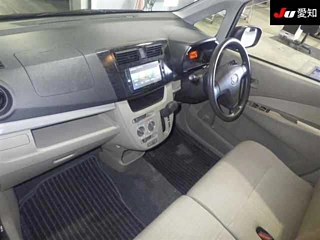 DAIHATSU MOVE 2013