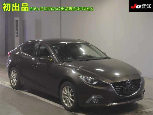 MAZDA AXELA 2016