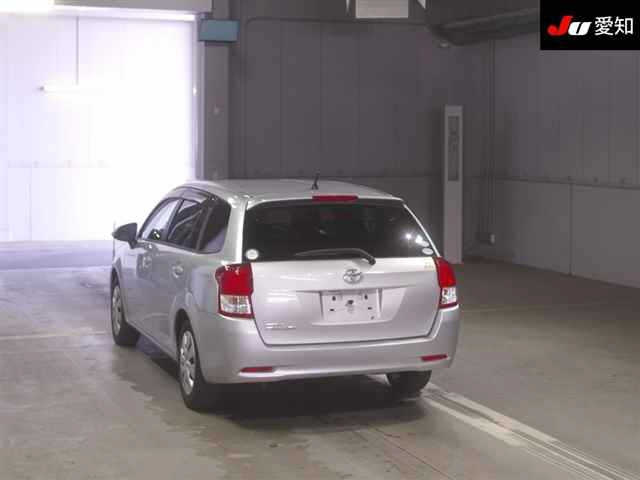 TOYOTA COROLLA FIELDER 2013