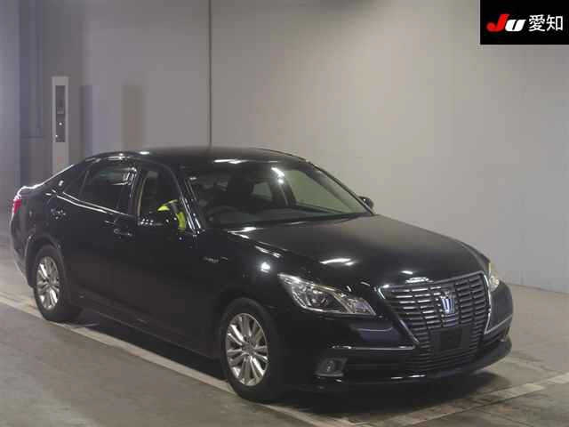 TOYOTA CROWN 2015