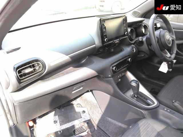 TOYOTA YARIS 2021