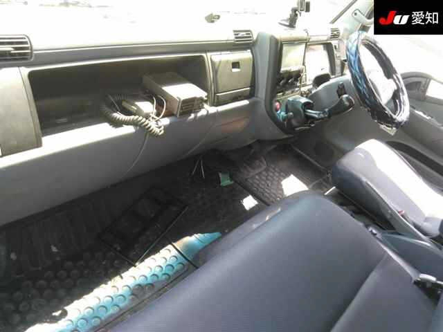 MITSUBISHI CANTER 2011