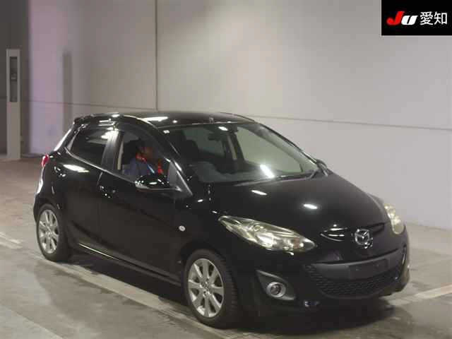 MAZDA DEMIO 2013