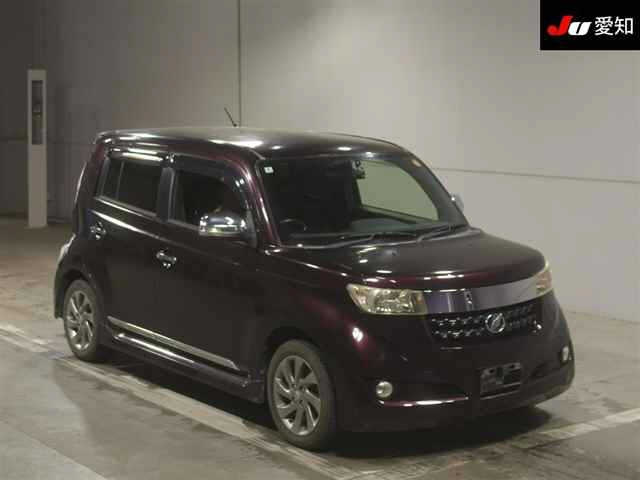 TOYOTA BB 2012