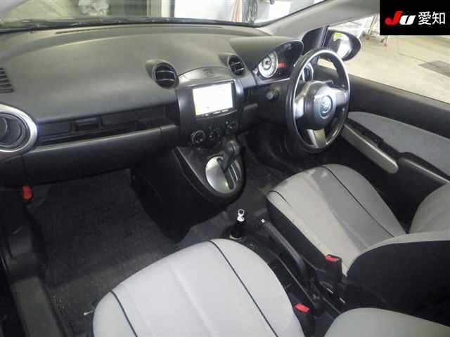 MAZDA DEMIO 2009
